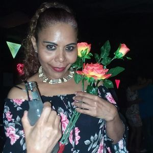 Meet your Posher, Julia